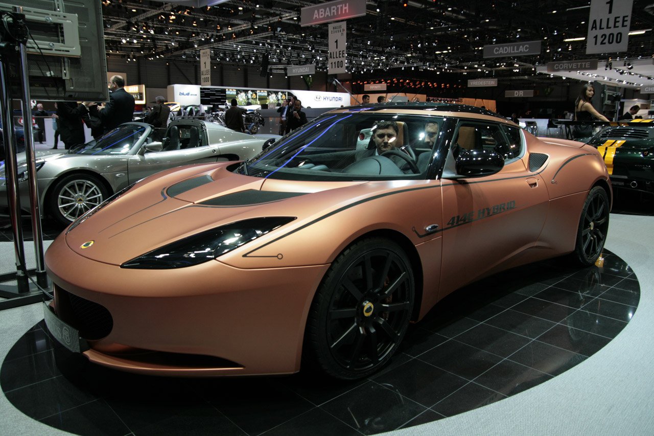 2013 Lotus Evora 414E Hybrid via Autoblog.