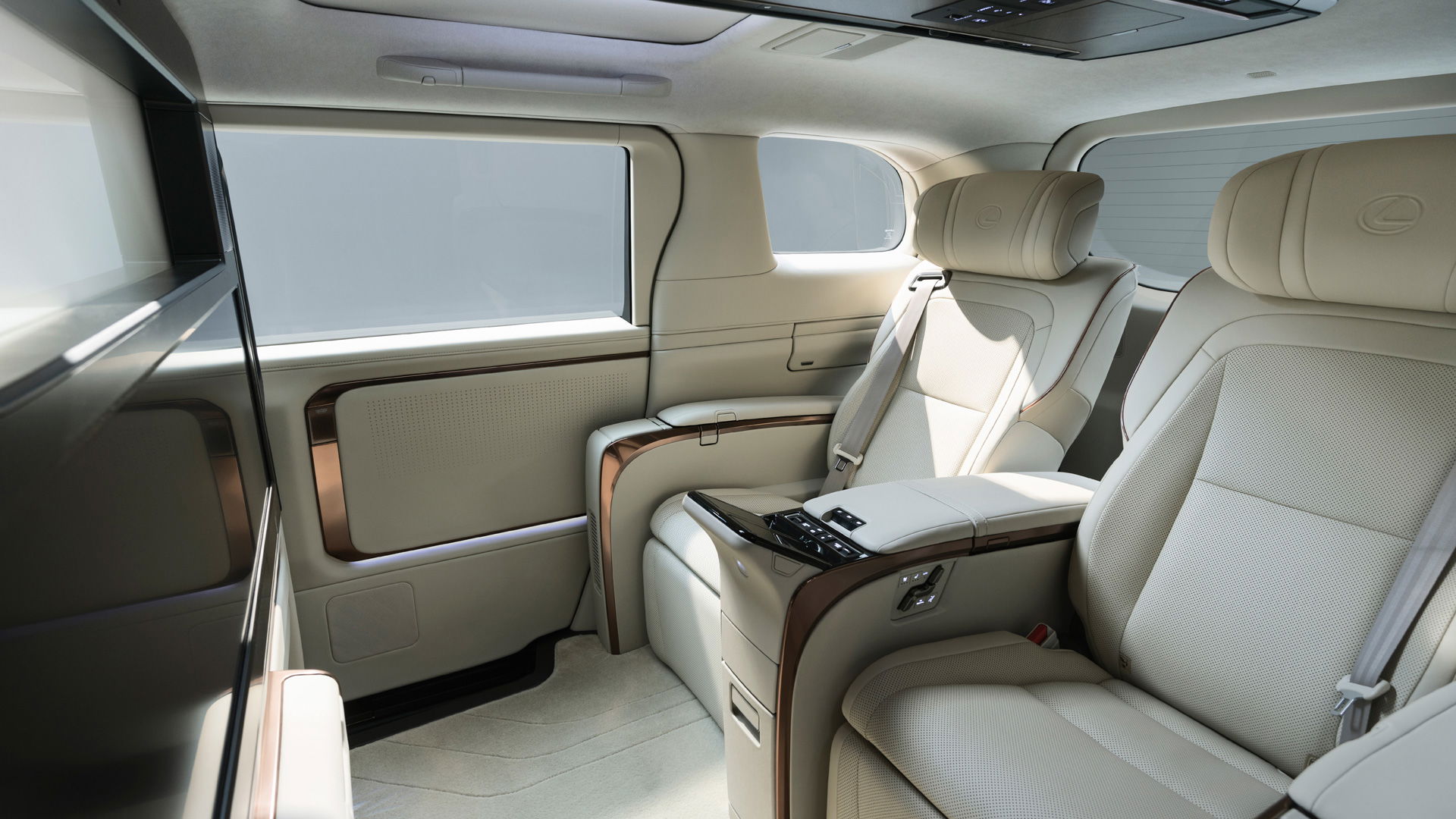 2024 Lexus LM interior noise insulation.