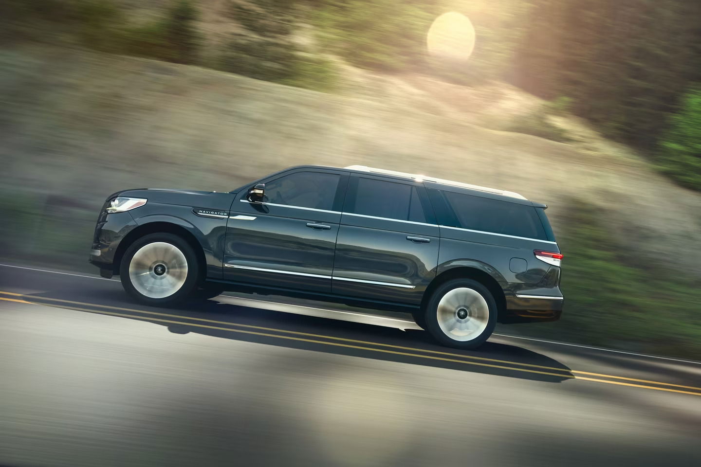 2024 Lincoln Navigator engine and performance.