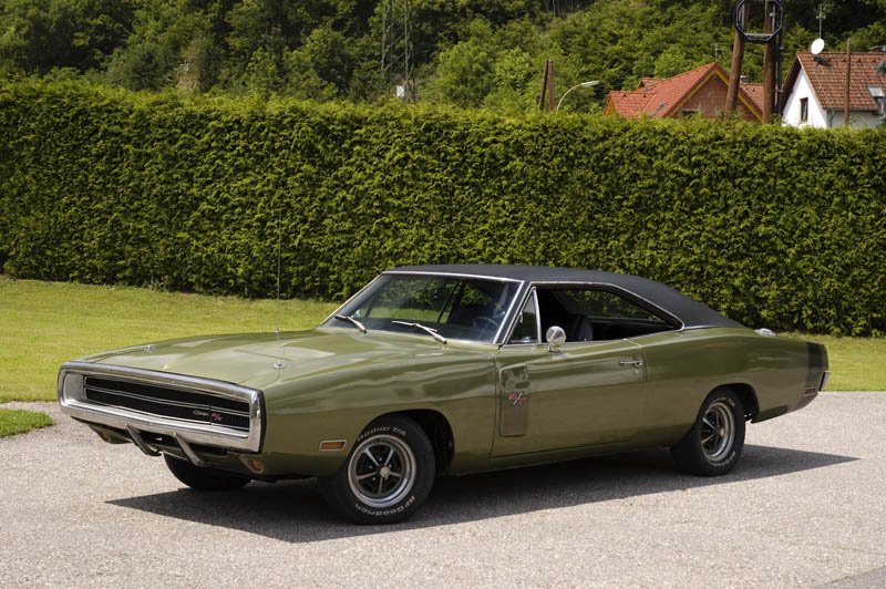 1970 dodge charger rt history.