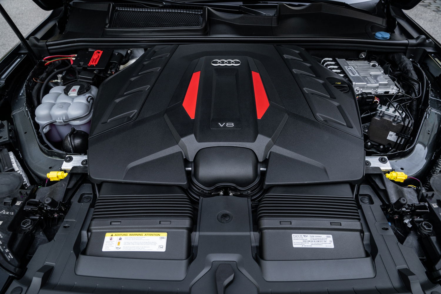 2024 Audi SQ7 engine.