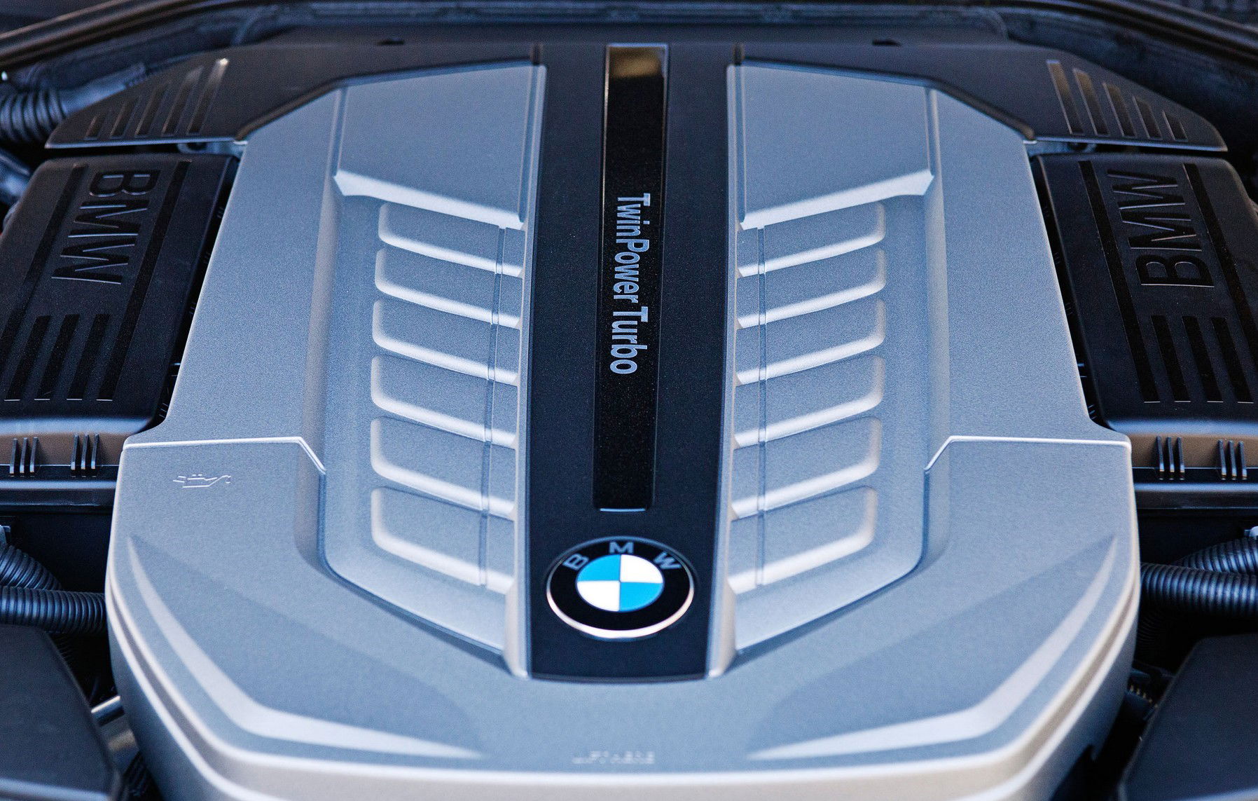 2013 BMW 760LI HSS engine.