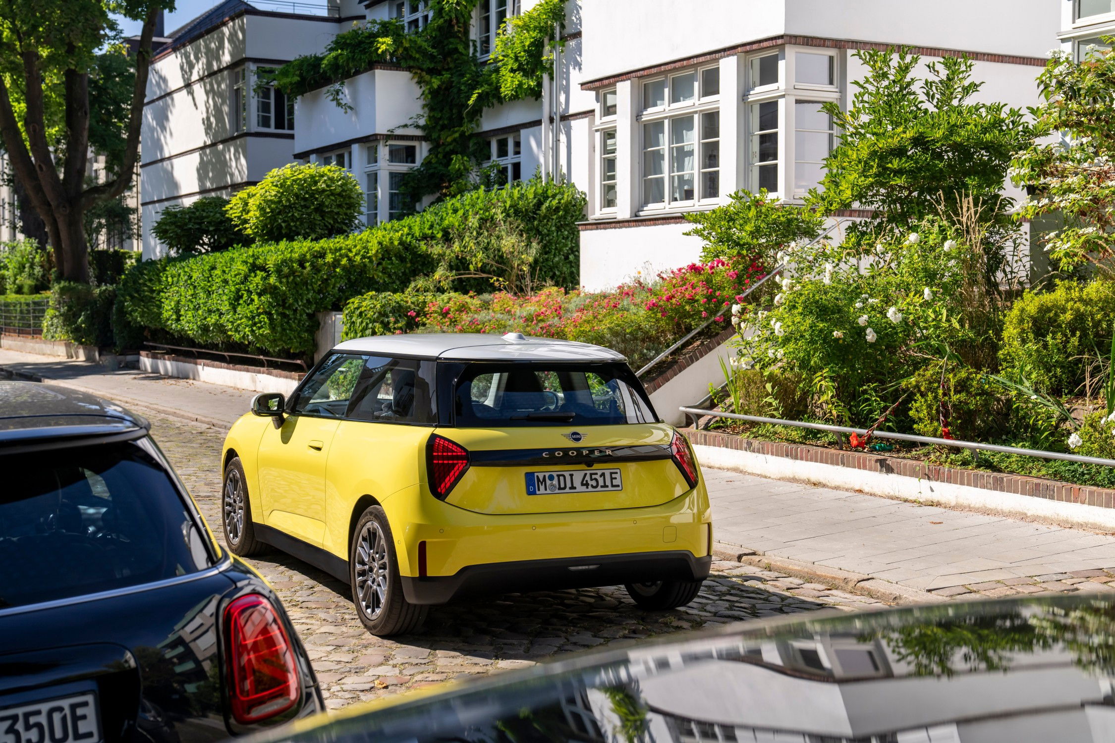 MINI Cooper Electric trim levels.