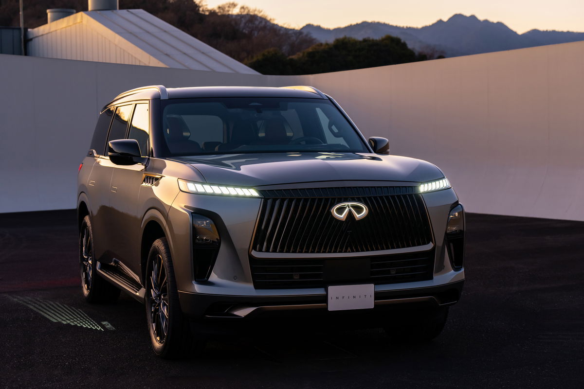2025 INFINITI QX80 price and release date.