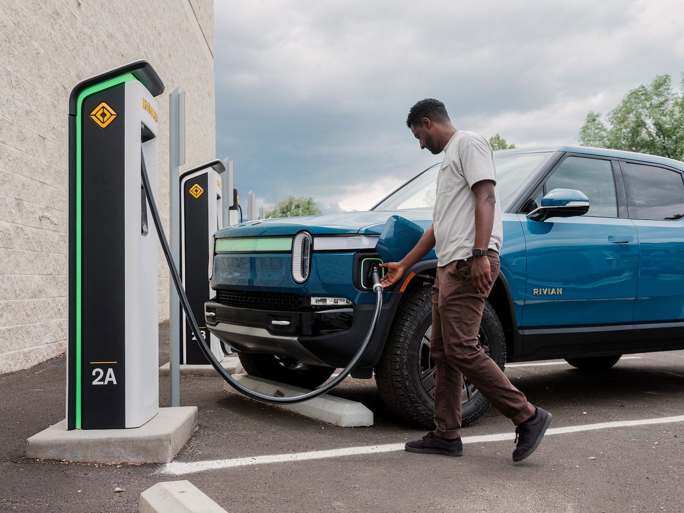 Rivian models with access to Tesla Superchargers.