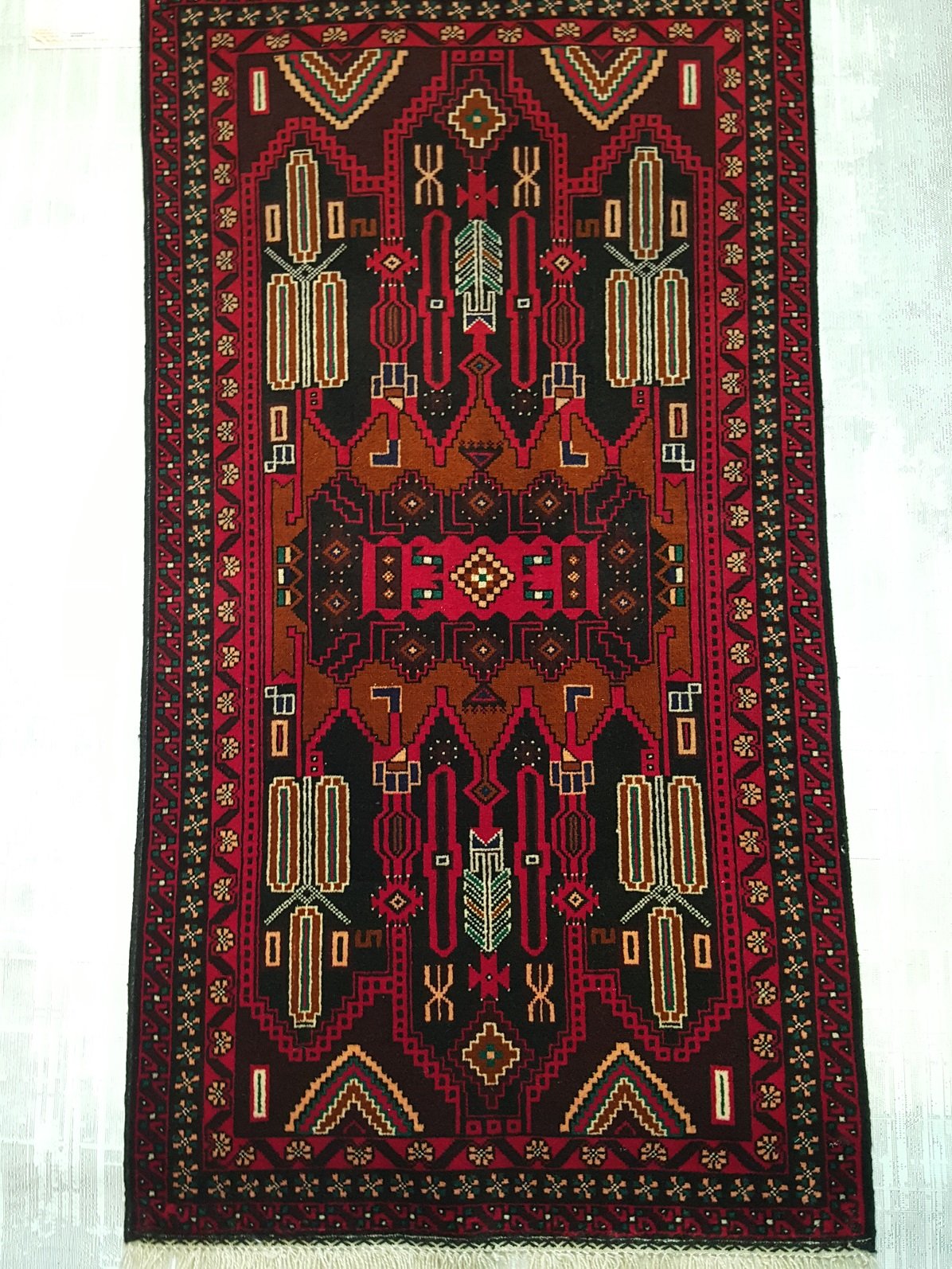 שטיח אפגני יפיפה