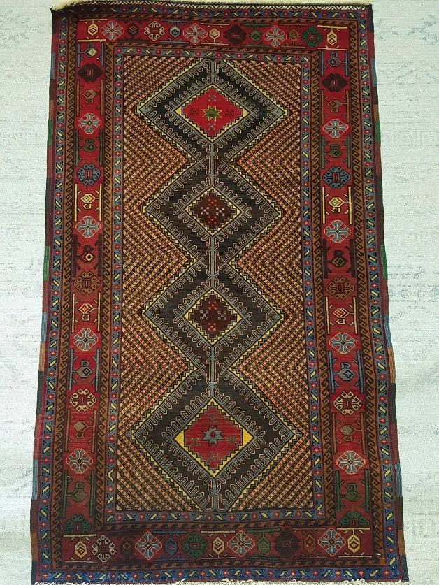 שטיח אפגני מיוחד ויוקרתי