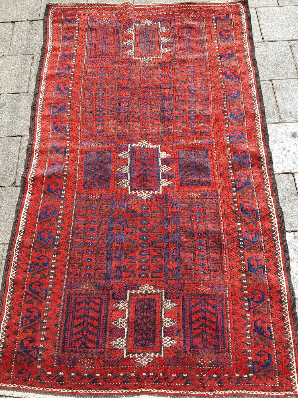 שטיח אפגני בלוצ'יסטן עתיק
