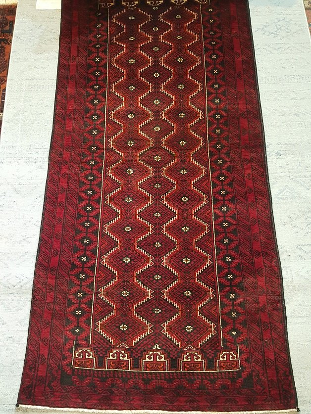 שטיח אפגני צר וארוך