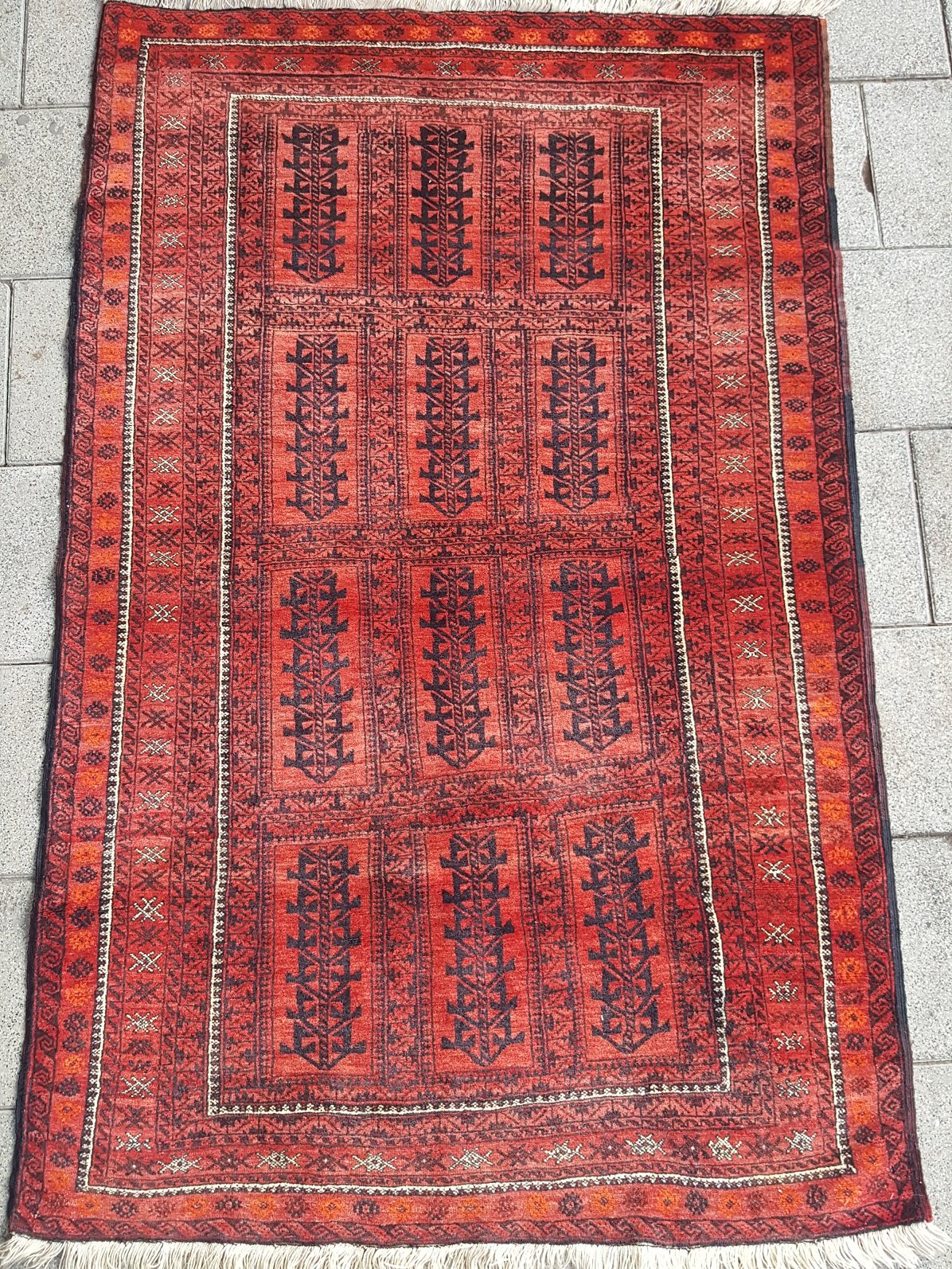שטיח אפגני עתיק צמר טלה