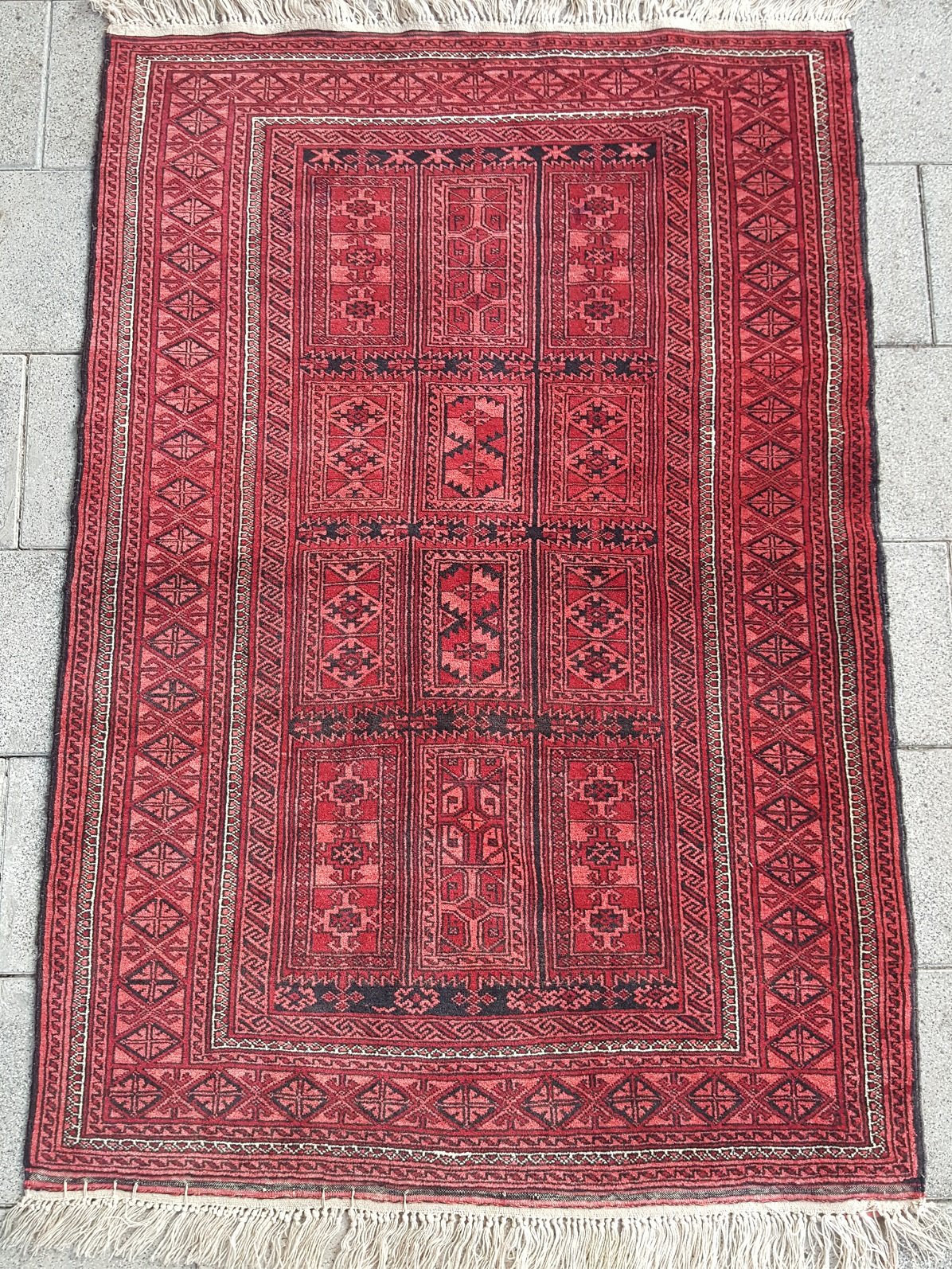 שטיח אפגני עתיק נדיר