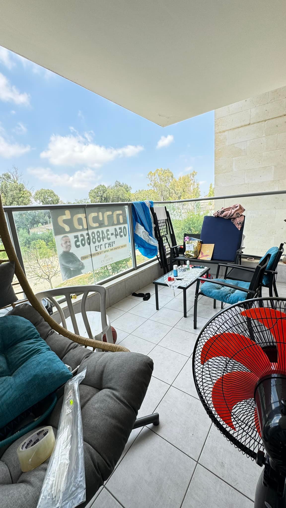 4-room apartment in the Kiryat Malachi camp neighborhood 1,770,000 NIS