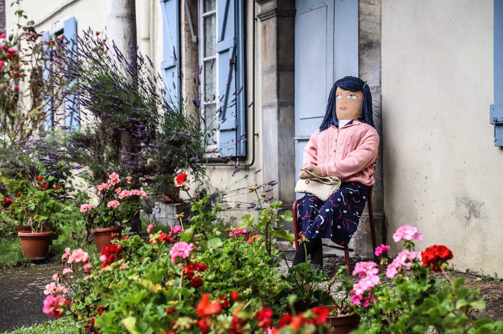 The Mounaques of Campan