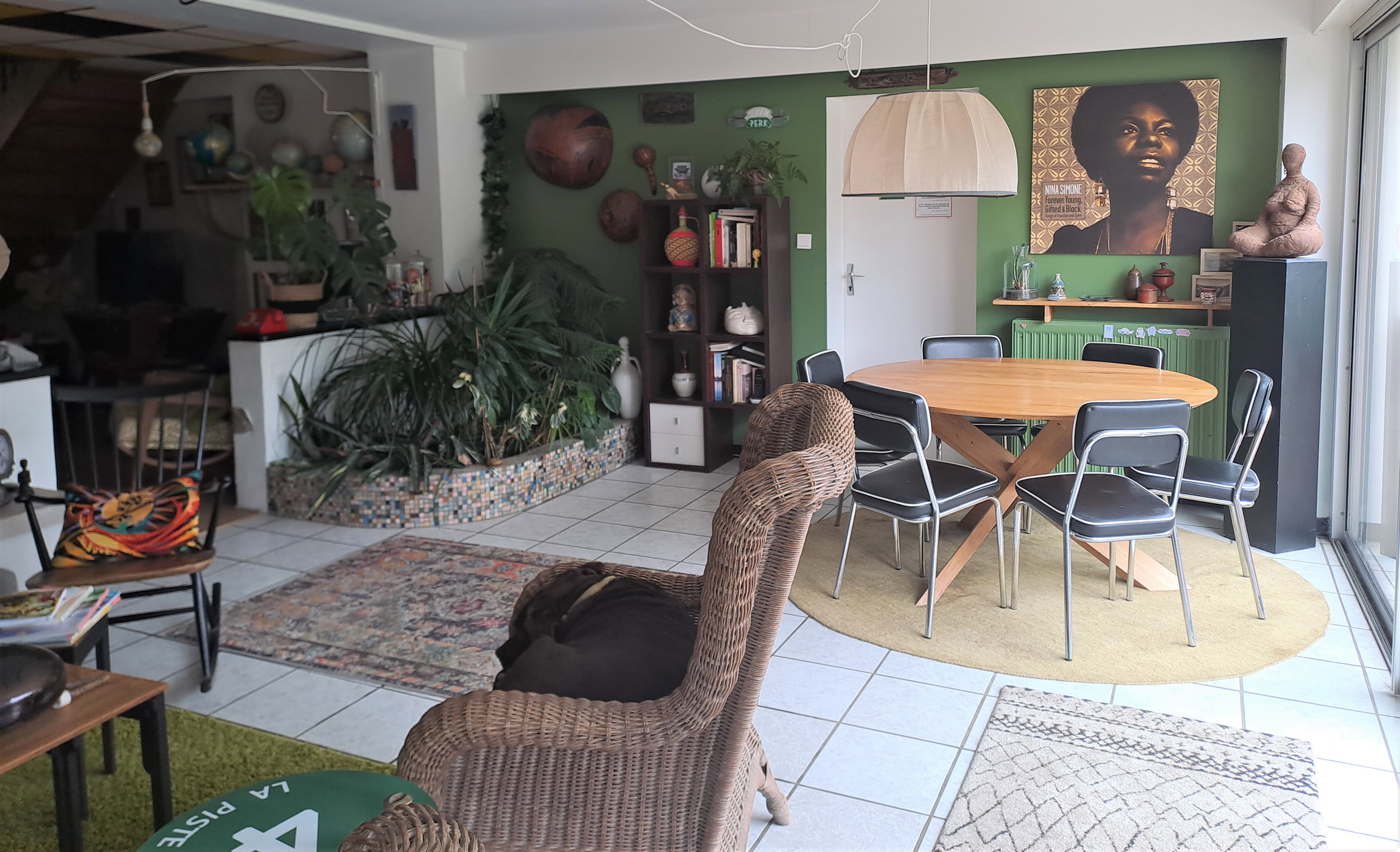 Des espaces partagés, pour que vous vous sentiez chez vous et puissiez profiter pleinement de la maison.