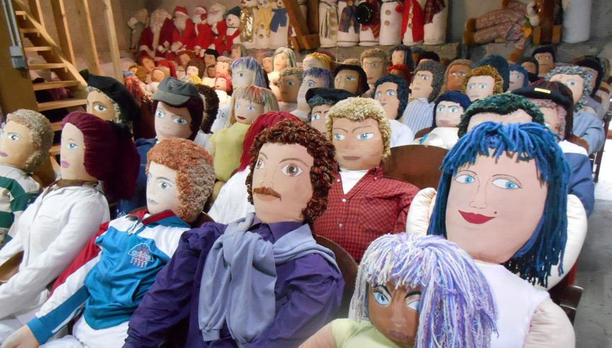 The Mounaques of Campan