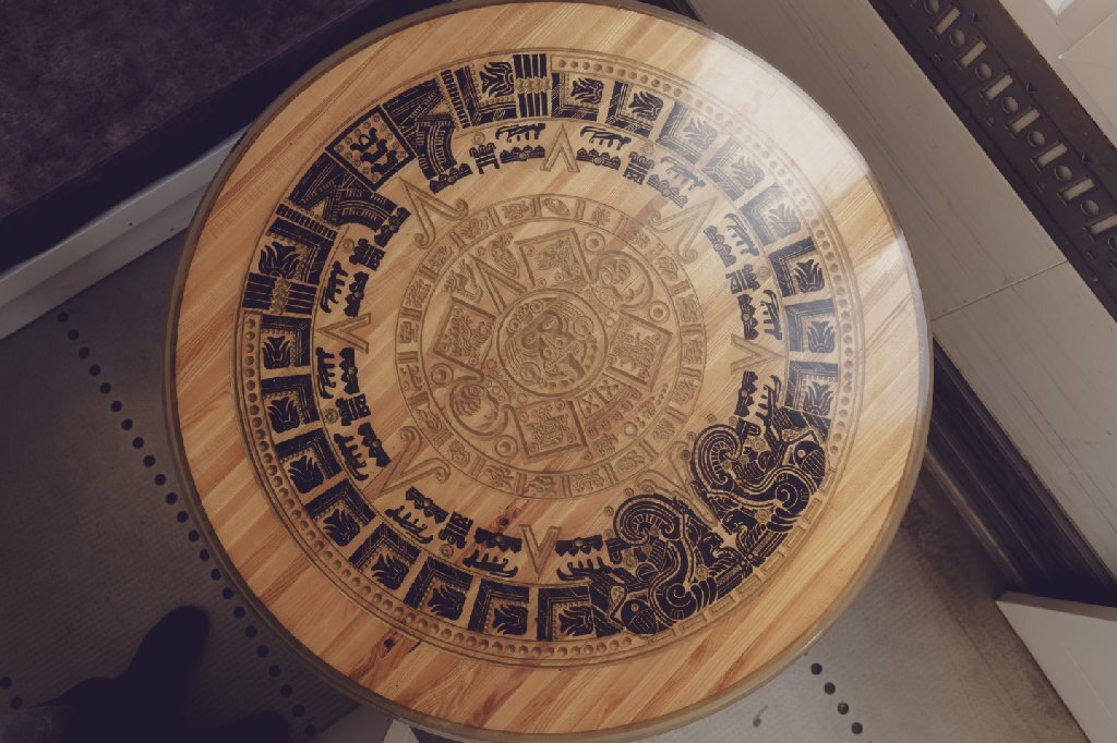 Mese cu blat din rasina epoxidica