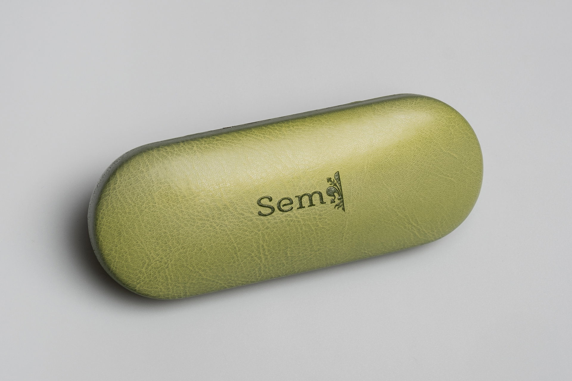 Art. 20 - Estuche rígido para gafas