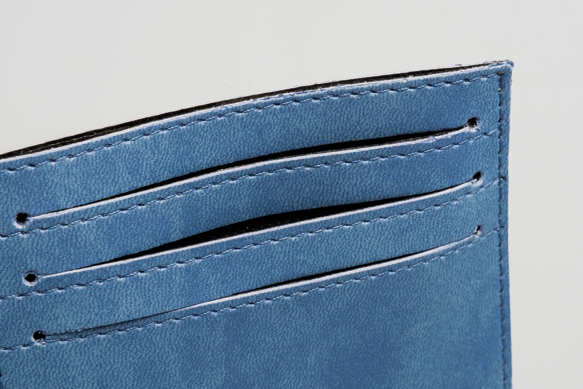 Art. 47 - Titular de la tarjeta