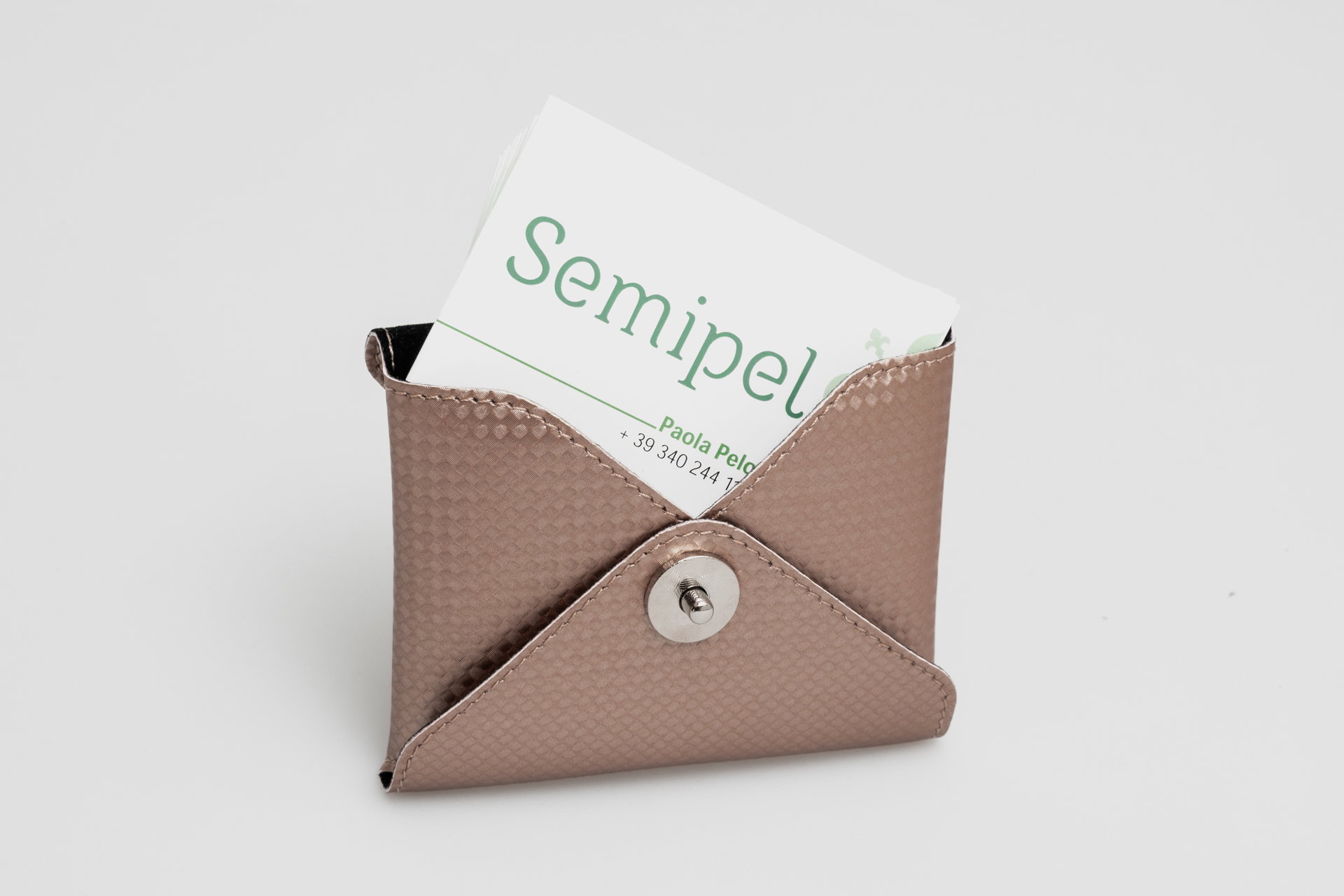 Art. 49 - Titular de la tarjeta