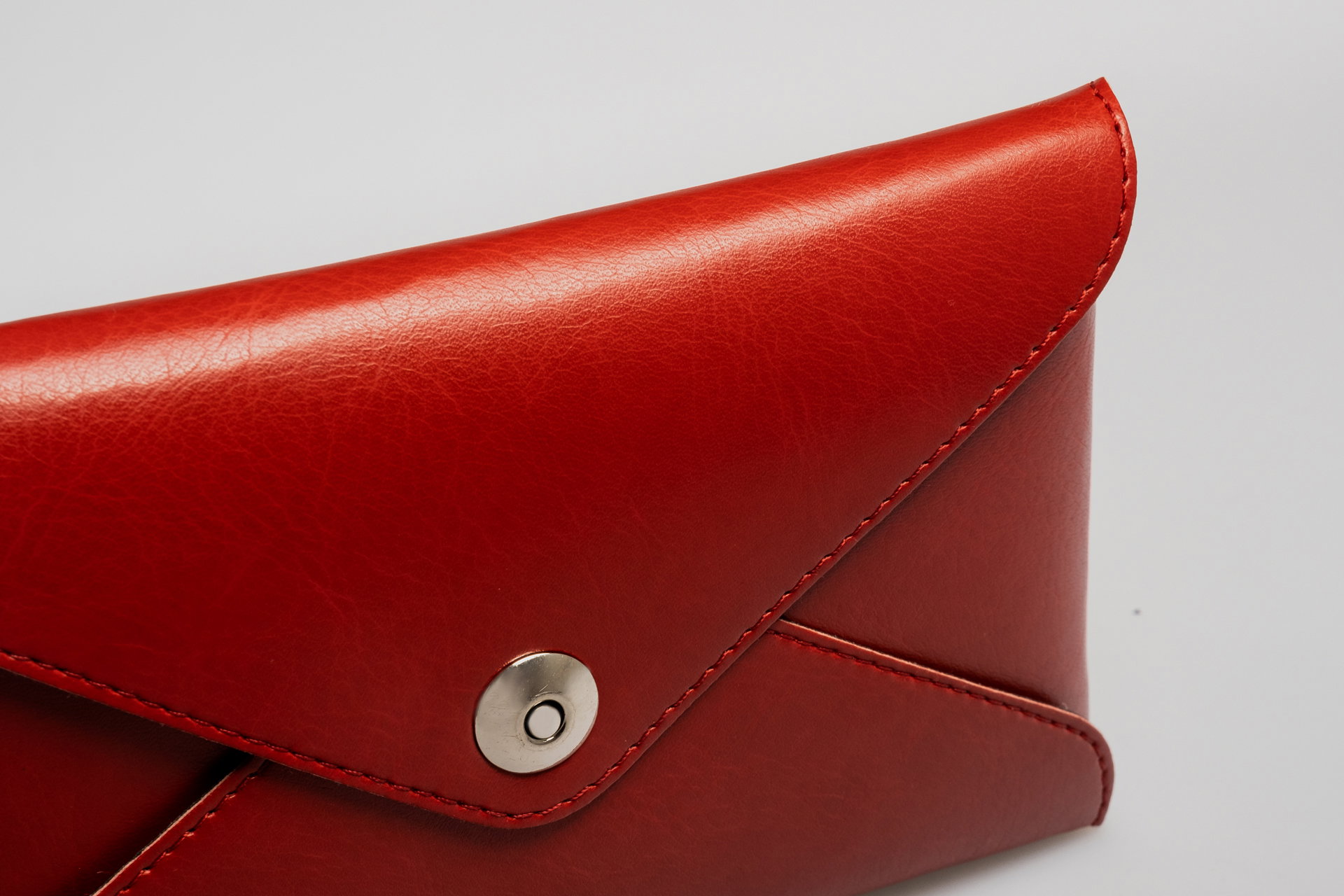 Art. 50 - Titular del documento