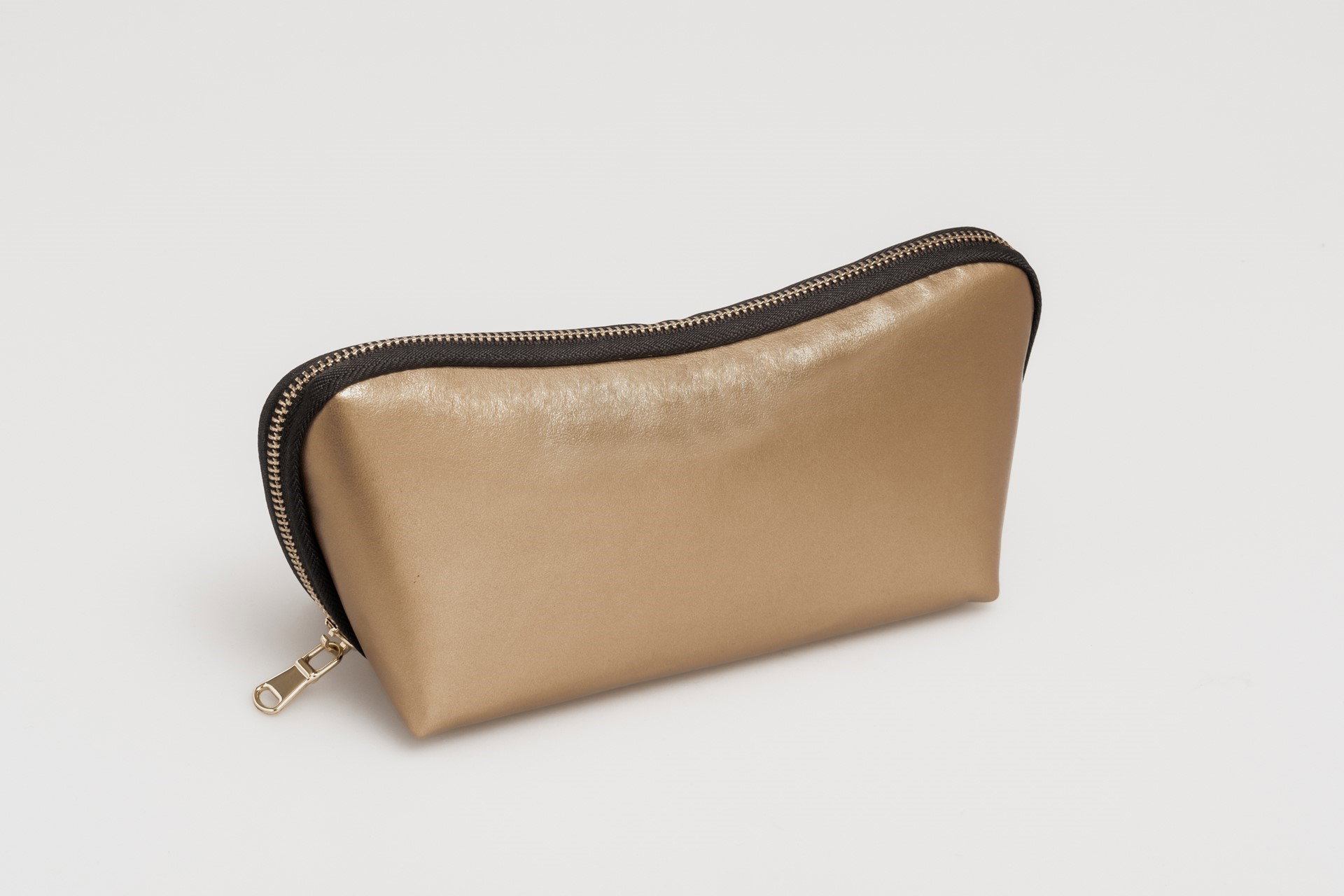 Art. 203NV - Funda semirrígida para gafas