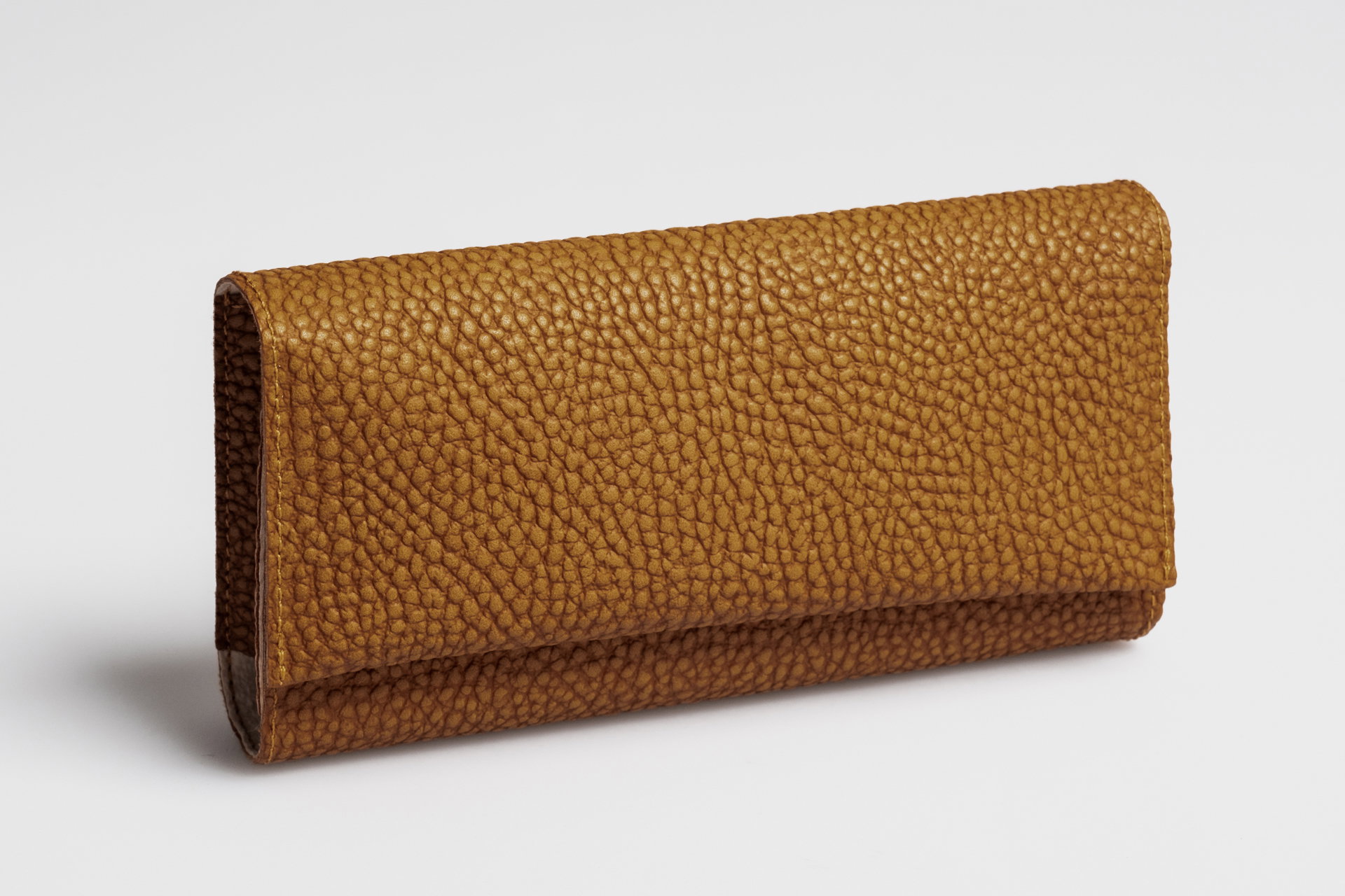 Art. 306F - Caja de tabaco