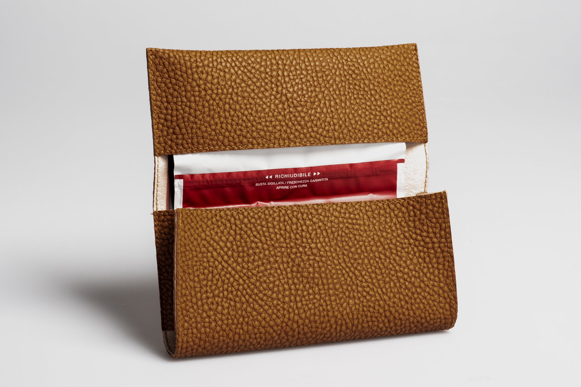 Art. 306F - Caja de tabaco