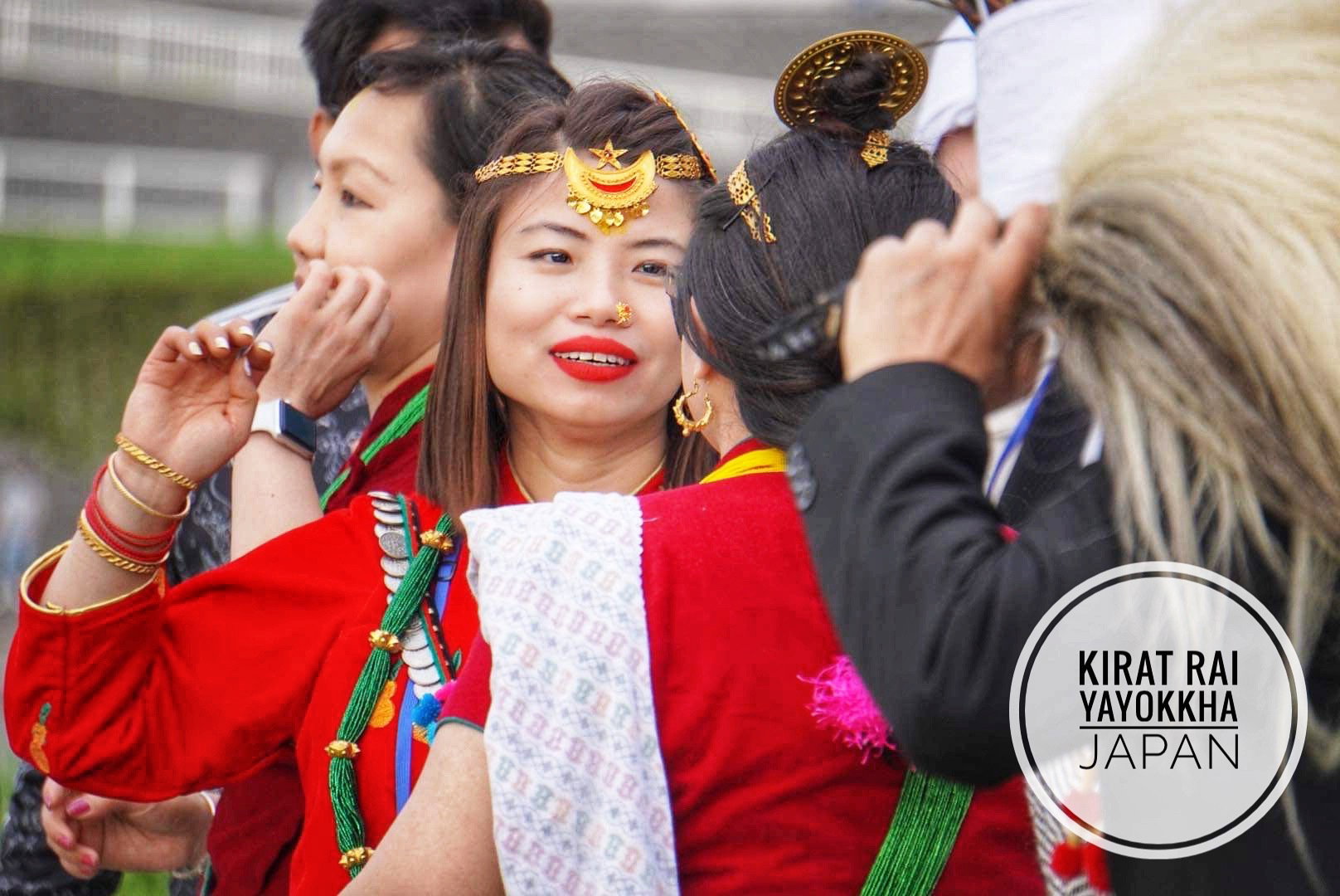 फरिया चोलोमा महिला