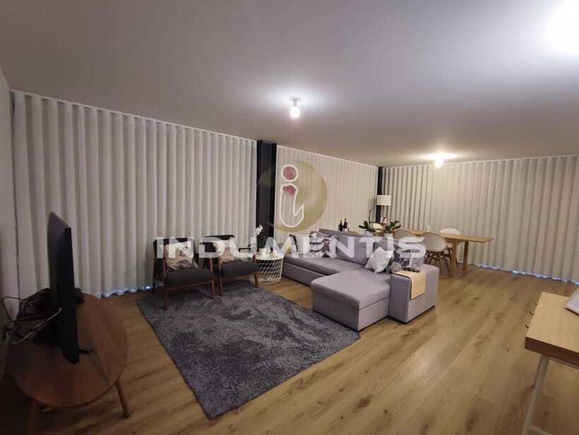 Double Curtain - Santo Tirso