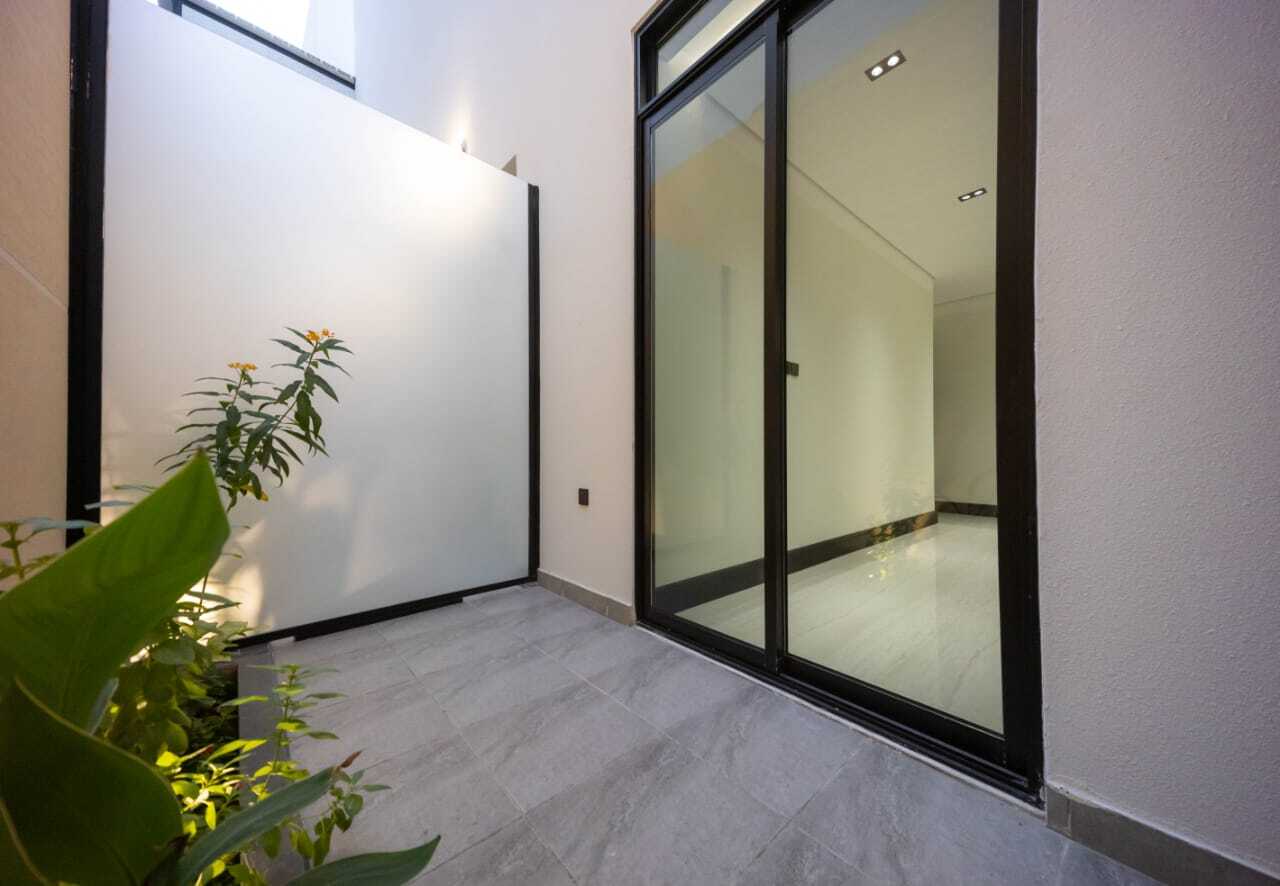 Floors and penthouse villas