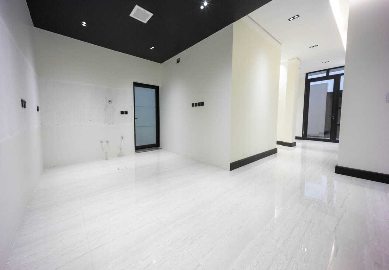 Floors and penthouse villas