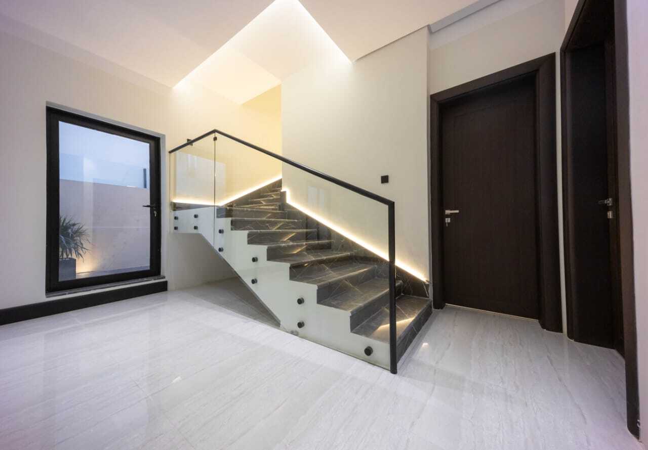 Floors and penthouse villas