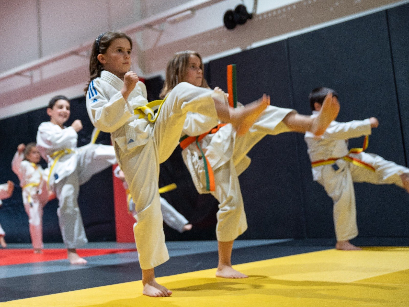 Clases de karate para niños.