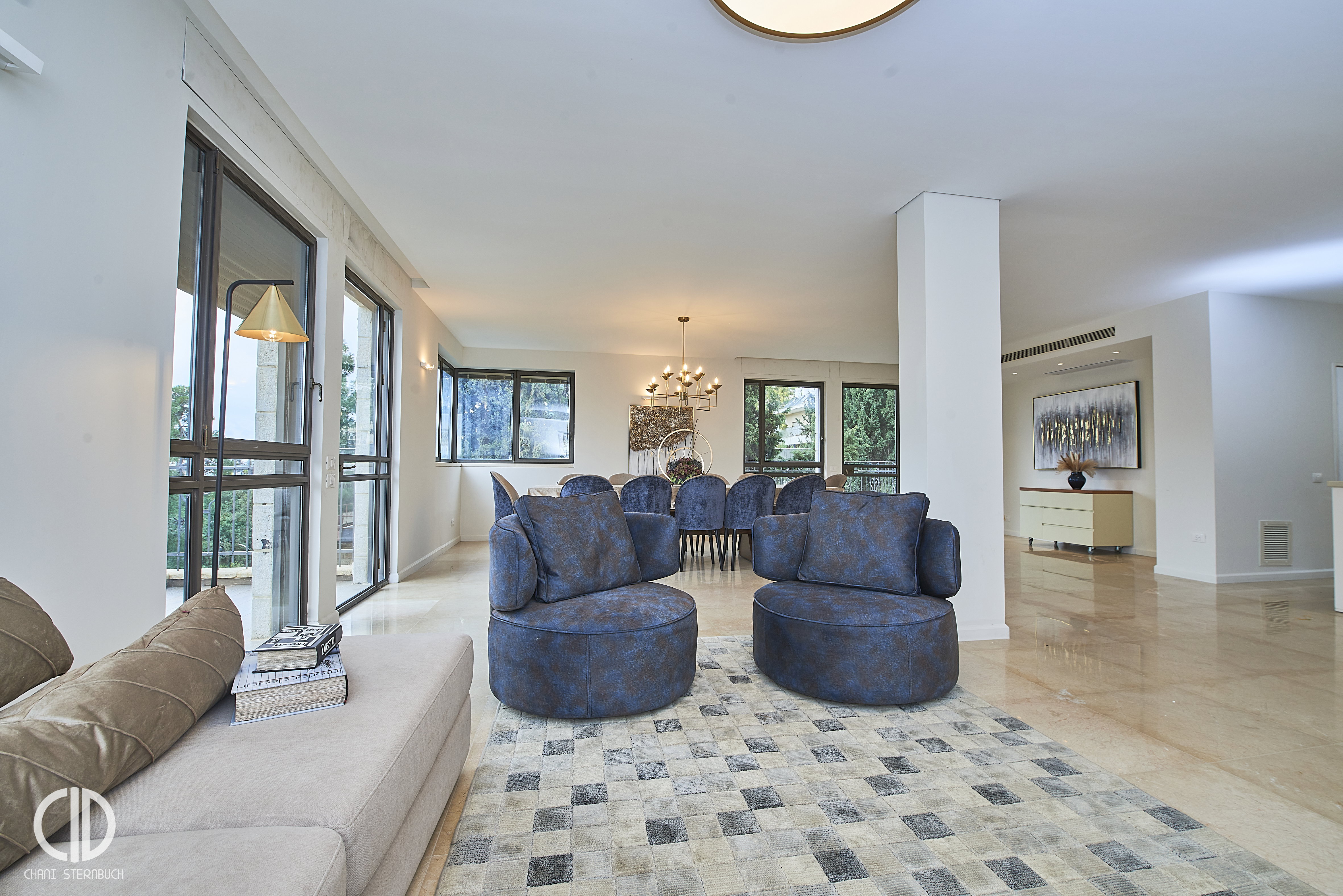 Simply furnished apartment Rachavia