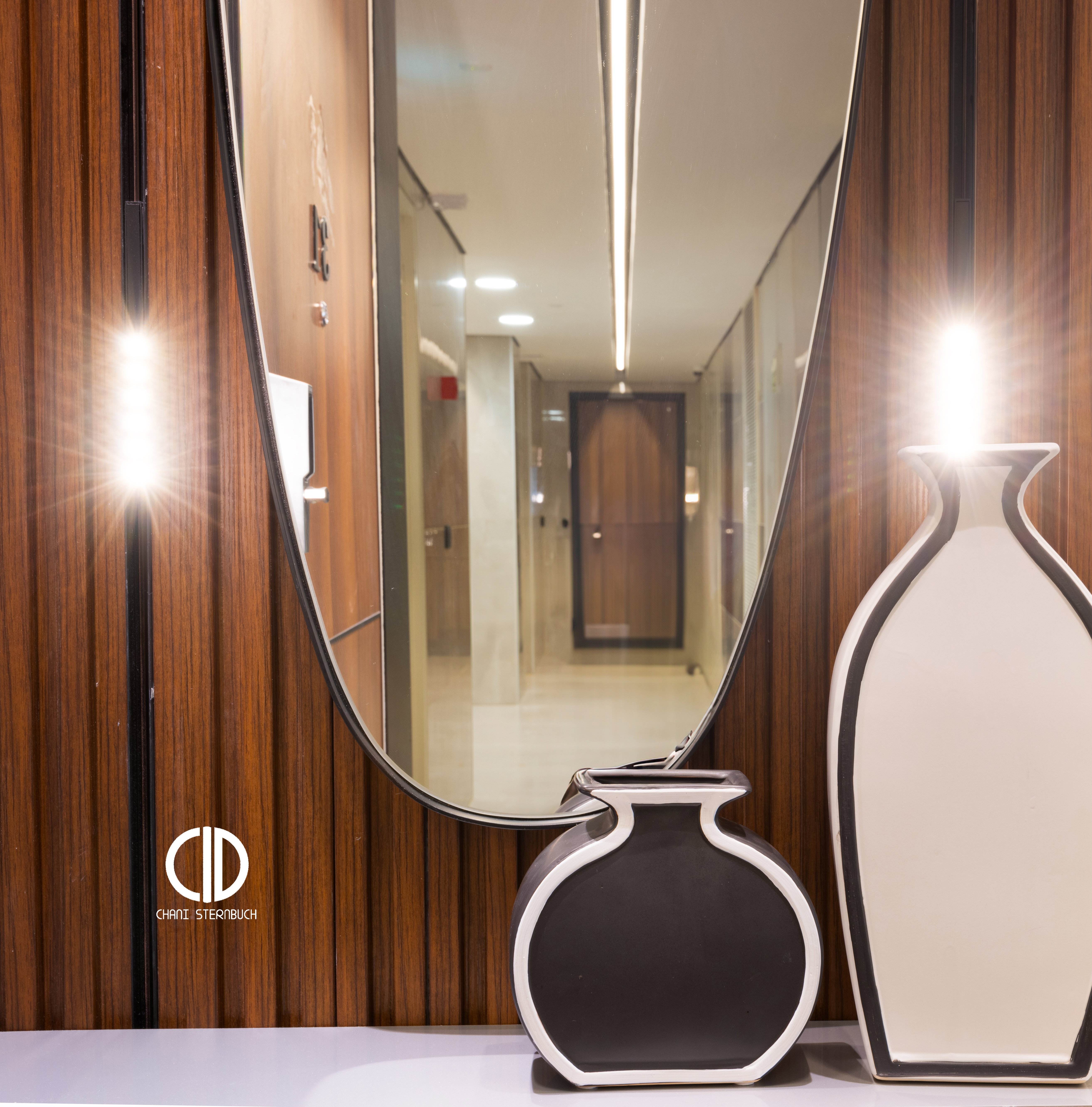 Exquisitely designed Agripas Airbnb apartment 1