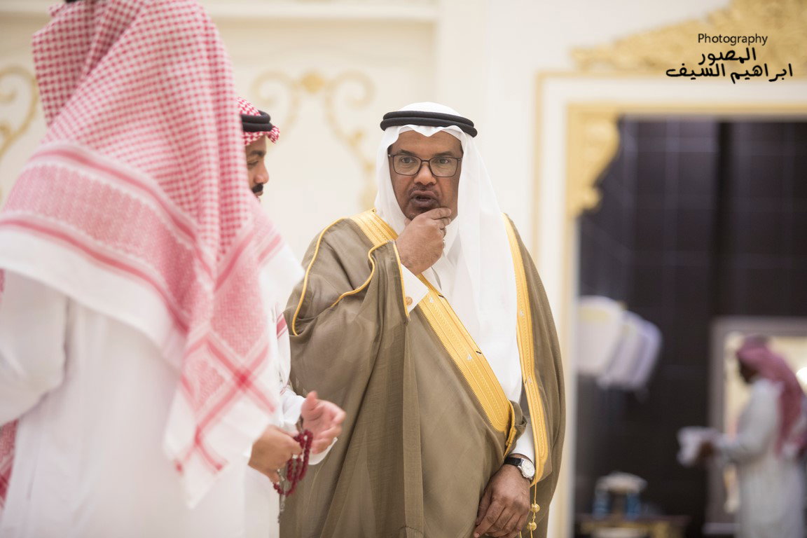 الرزقان يحتفلون في زواج أبنتهم