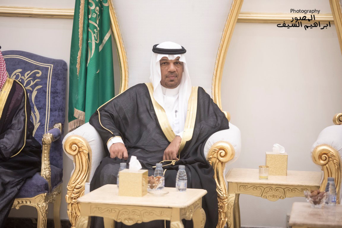 الرزقان يحتفلون في زواج أبنتهم