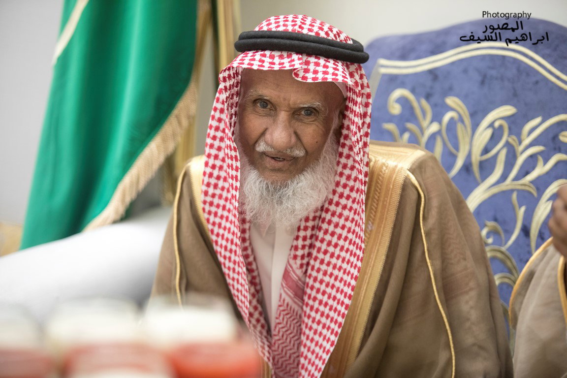 الرزقان يحتفلون في زواج أبنتهم