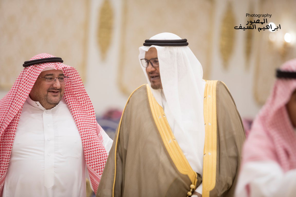 الرزقان يحتفلون في زواج أبنتهم