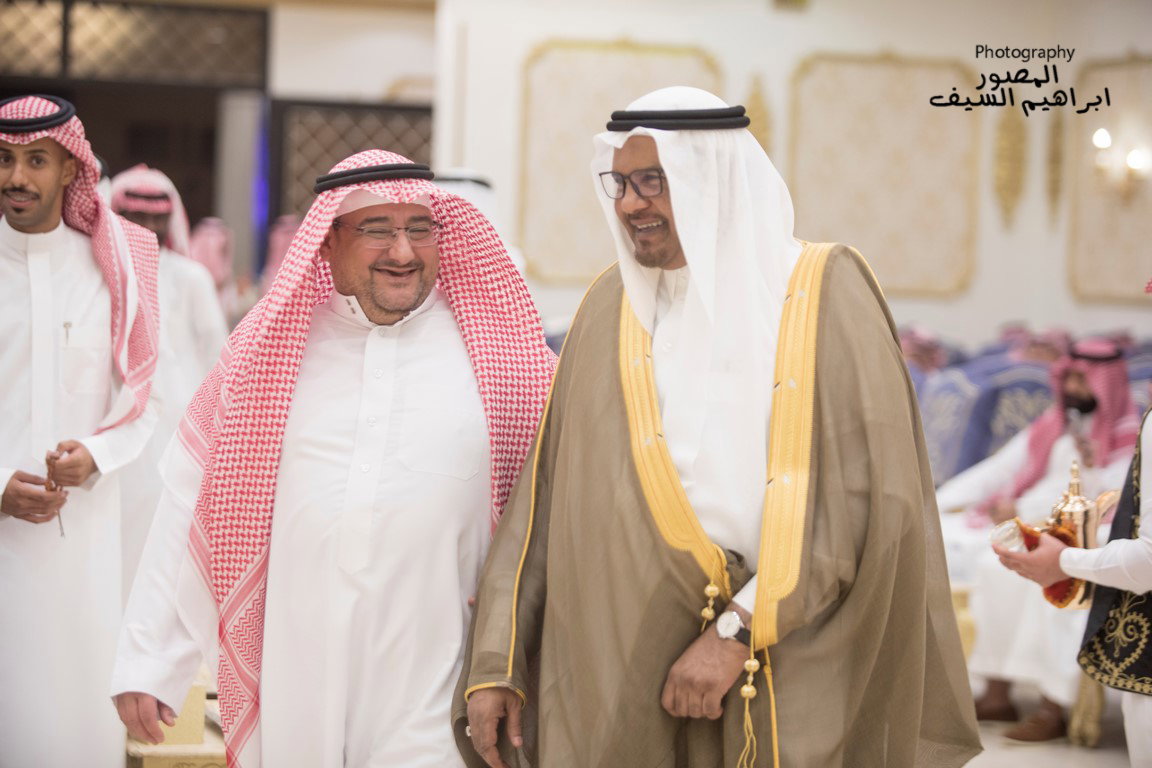 الرزقان يحتفلون في زواج أبنتهم