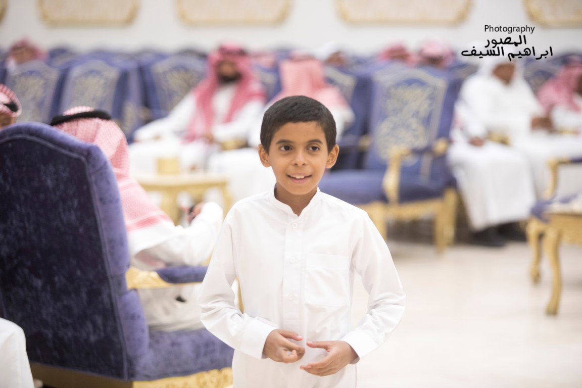 الرزقان يحتفلون في زواج أبنتهم