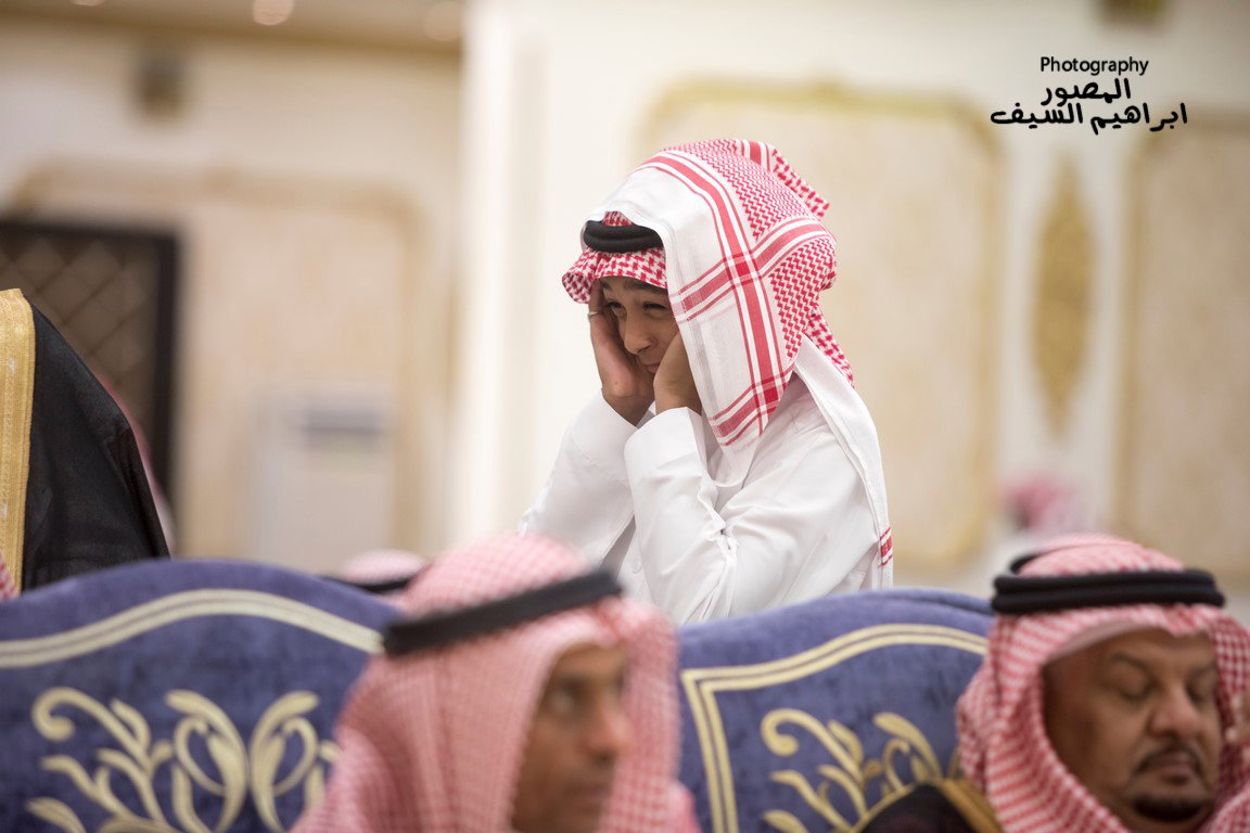 الرزقان يحتفلون في زواج أبنتهم