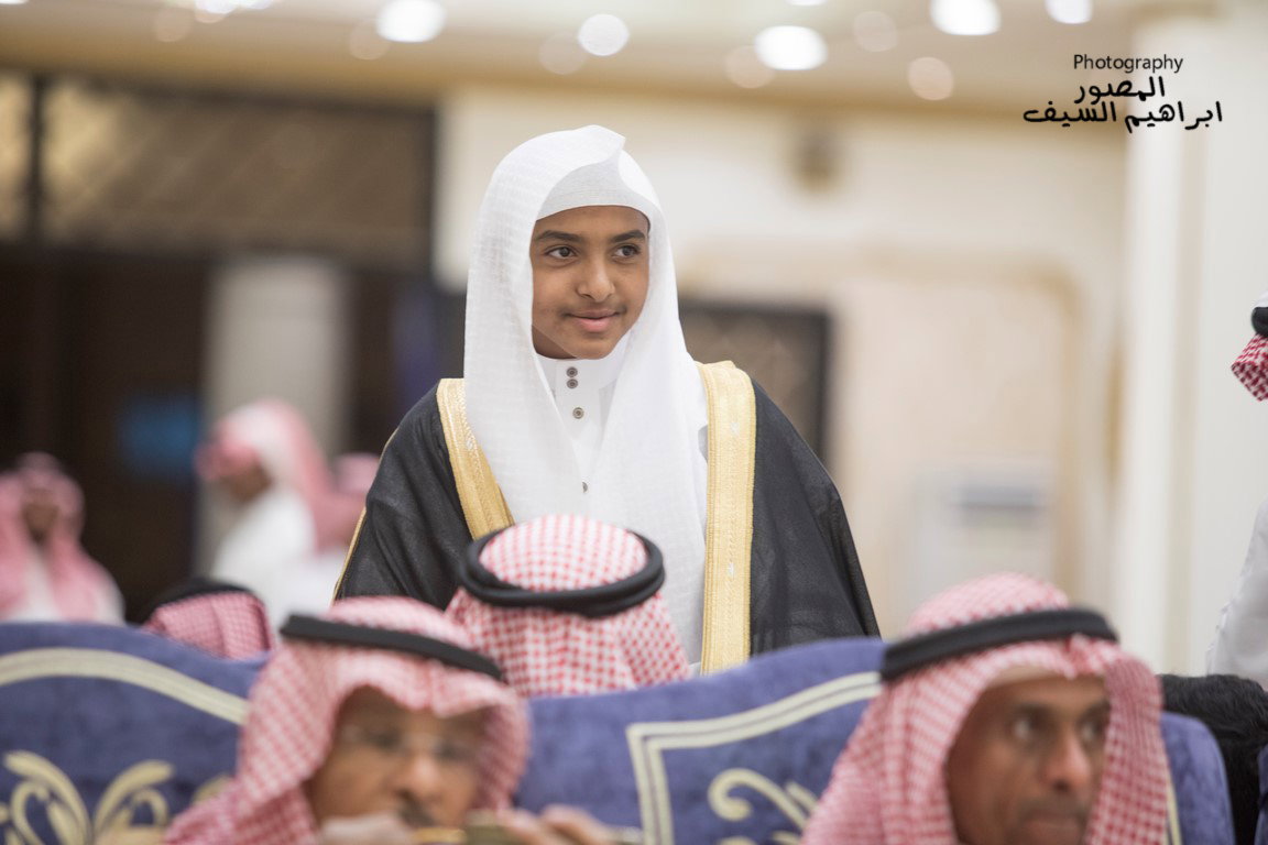 الرزقان يحتفلون في زواج أبنتهم