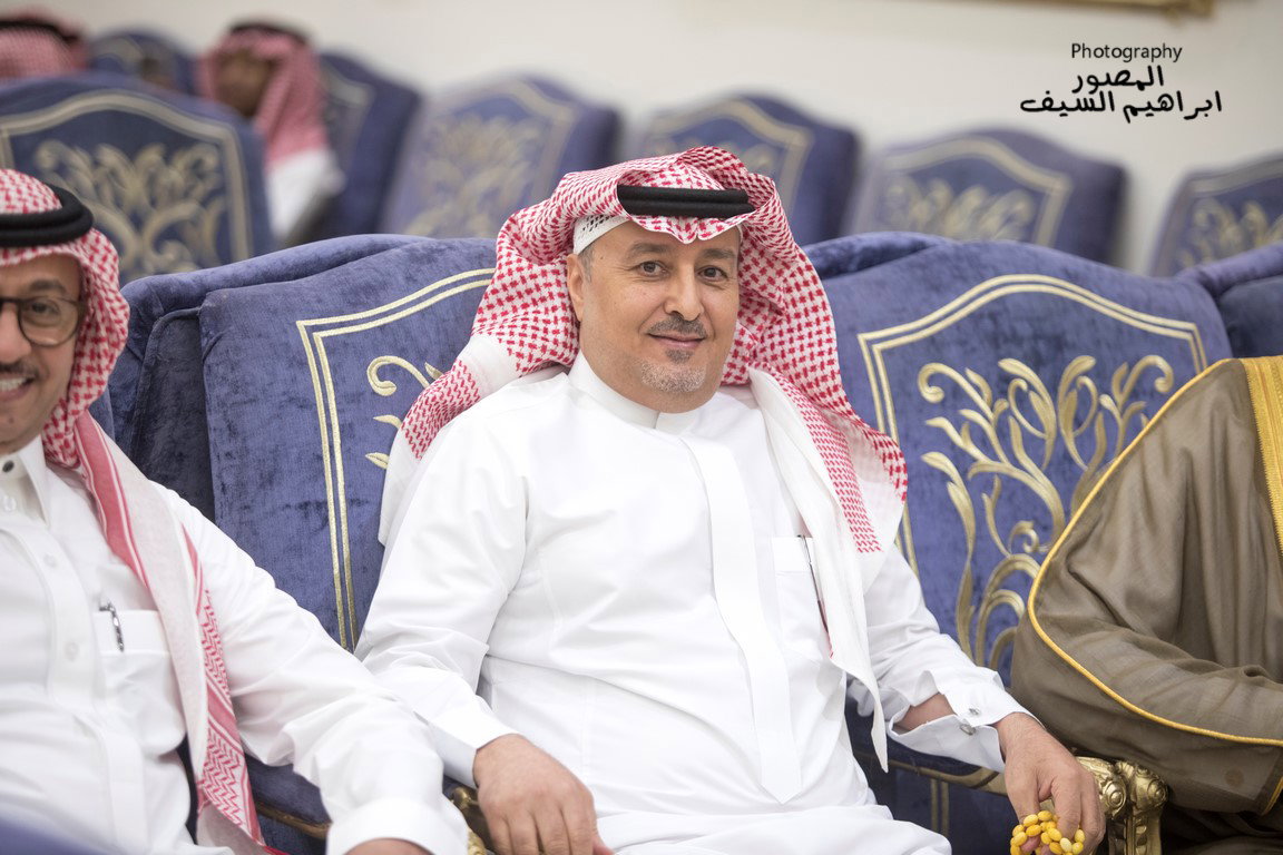 الرزقان يحتفلون في زواج أبنتهم