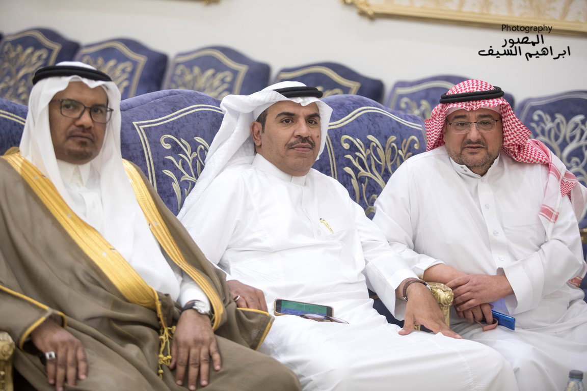 الرزقان يحتفلون في زواج أبنتهم