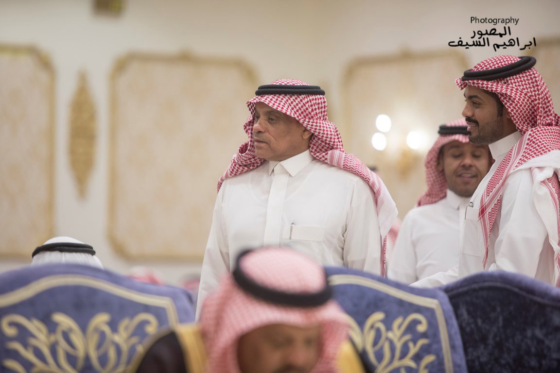 الرزقان يحتفلون في زواج أبنتهم