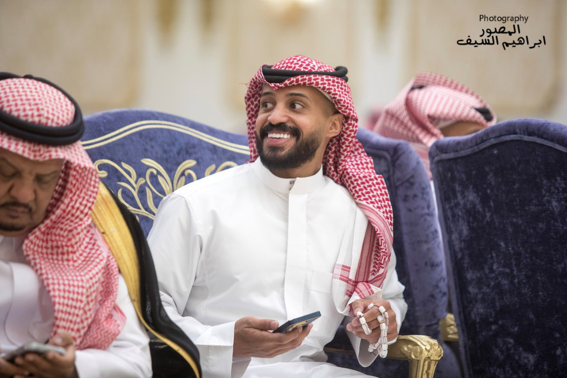 الرزقان يحتفلون في زواج أبنتهم