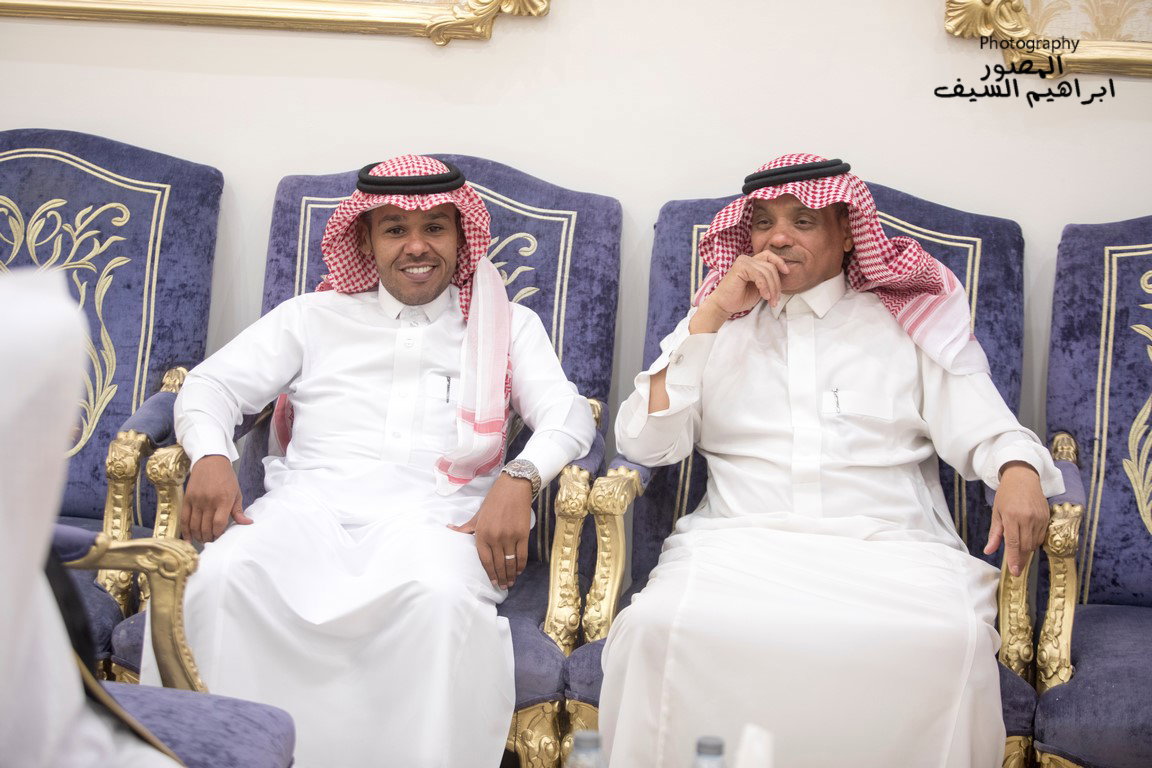 الرزقان يحتفلون في زواج أبنتهم