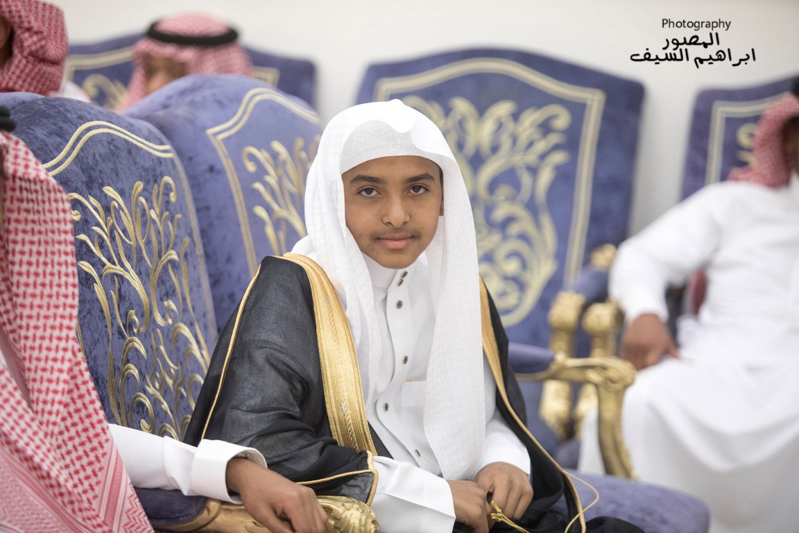 الرزقان يحتفلون في زواج أبنتهم