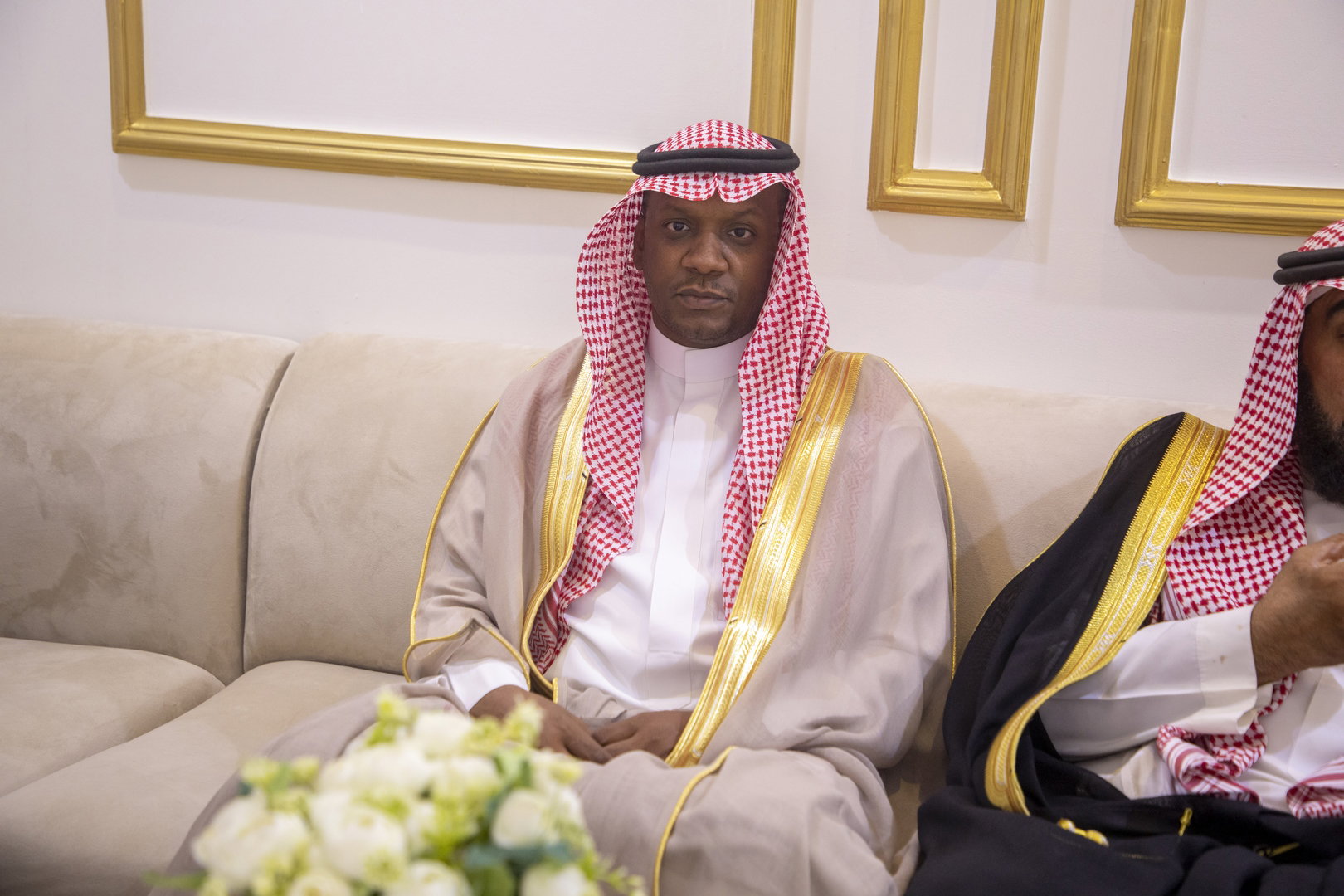 بارك الله لهما وبارك عليهما وجمع بينهما في خير